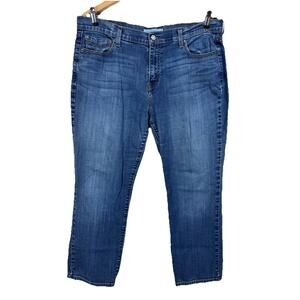 Levi’s 505 Straight Leg Jeans Women’s Size 14 27” Inseam Medium Wash